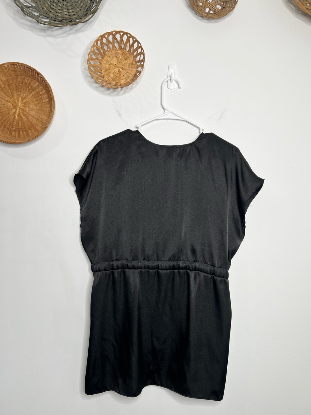 Daisy Fuentes Black Top Size Large - Picture 6 of 6